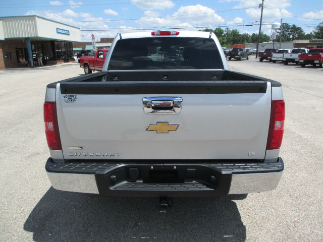 2010 Chevrolet K1500 C300 4dr Sdn 3.0L Sport RWD Sedan