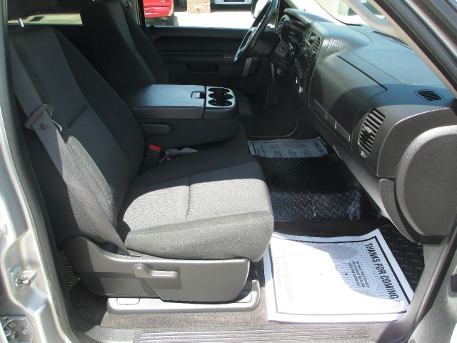 2010 Chevrolet K1500 C300 4dr Sdn 3.0L Sport RWD Sedan