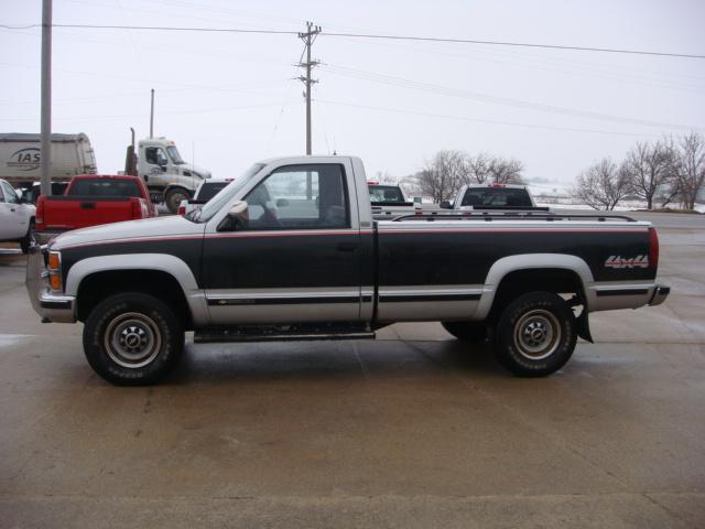 1989 Chevrolet K2500 Base