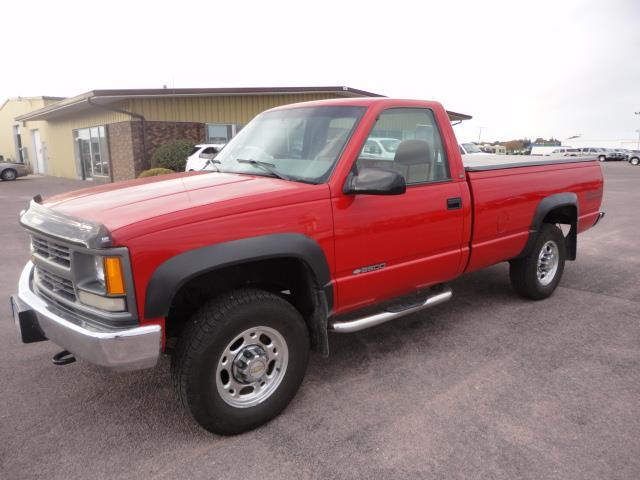 1998 Chevrolet K2500 EX Auto 2WD