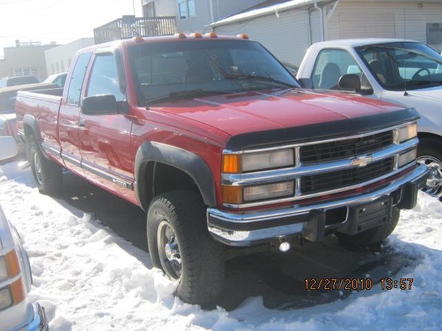 1998 Chevrolet K2500 Base