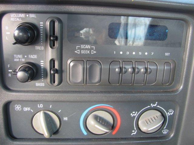 1998 Chevrolet K2500 2004.5 4dr Sdn 1.8T Quattro Au