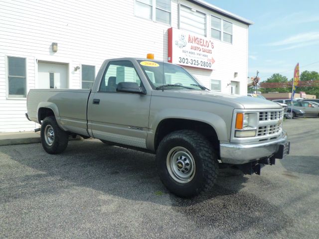 2000 Chevrolet K2500 Lariat - Crew Cab 4x4 Cap