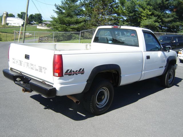 2000 Chevrolet K2500 Lariat - Crew Cab 4x4 Cap