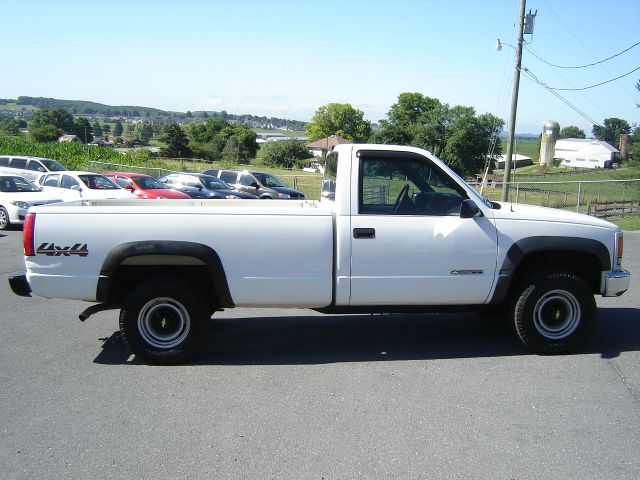 2000 Chevrolet K2500 Lariat - Crew Cab 4x4 Cap