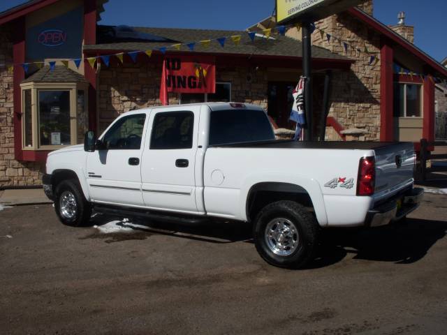 2006 Chevrolet K2500 Outback 3.0 R