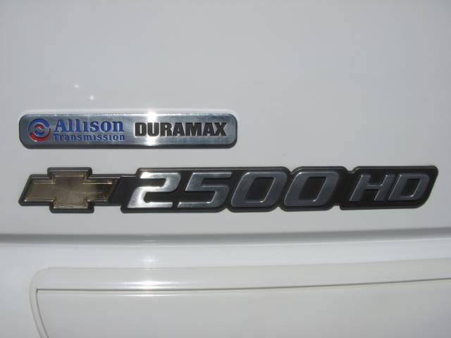 2006 Chevrolet K2500 Outback 3.0 R