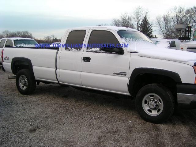 2006 Chevrolet K2500 Luggage Rack