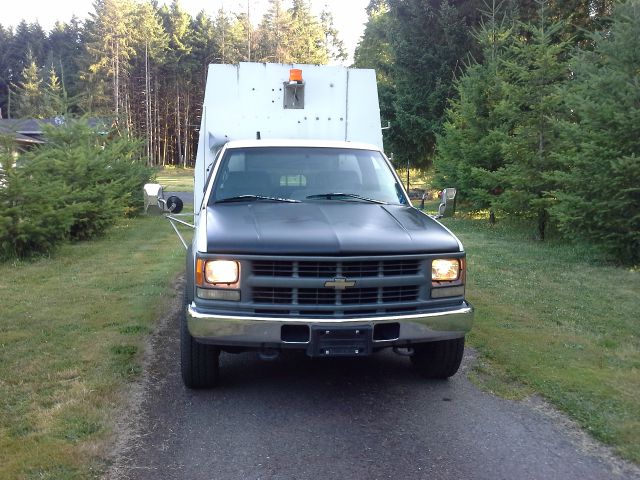 1996 Chevrolet K3500 Lariat - Crew Cab 4x4 Cap