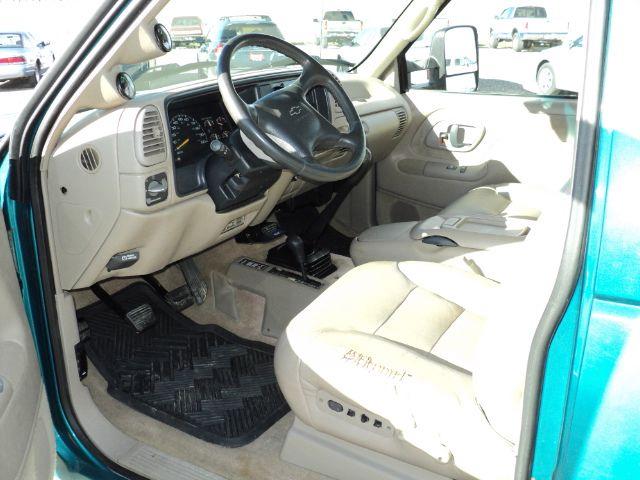 1996 Chevrolet K3500 Base