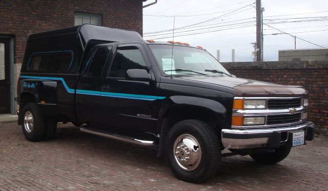 1998 Chevrolet K3500 Signature Premium