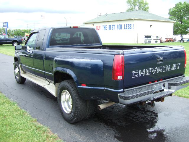 1999 Chevrolet K3500 Signature Premium