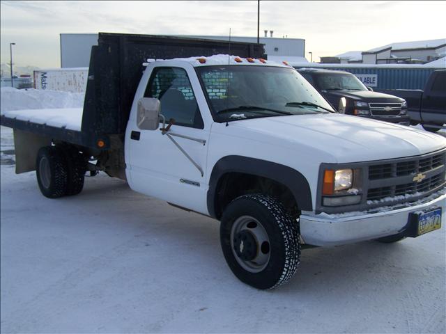 2000 Chevrolet K3500 Base