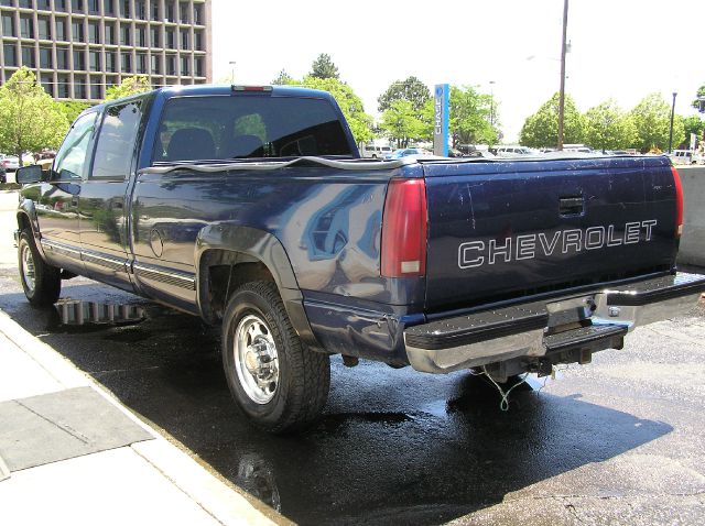 2000 Chevrolet K3500 X L T