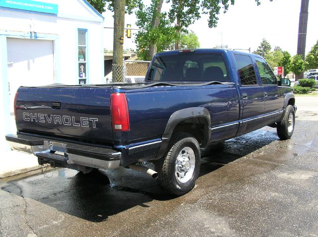 2000 Chevrolet K3500 X L T