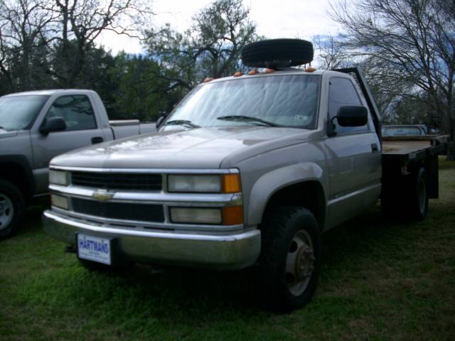 2000 Chevrolet K3500 BASE 15