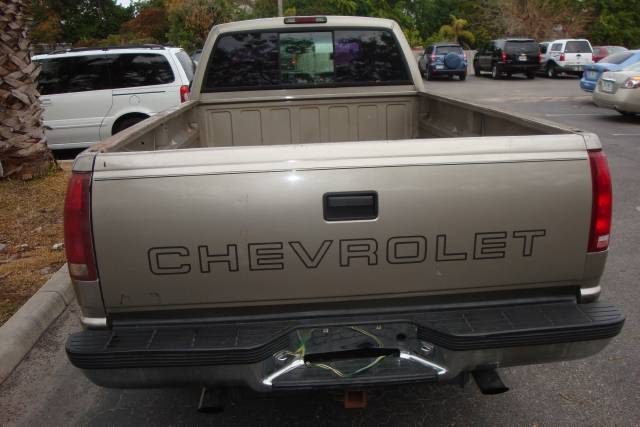 2000 Chevrolet K3500 Touring W/nav.sys