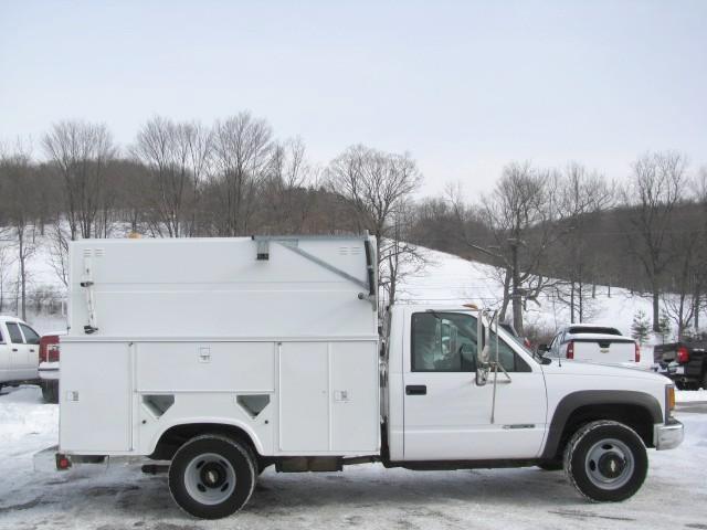 2000 Chevrolet K3500 BASE 15