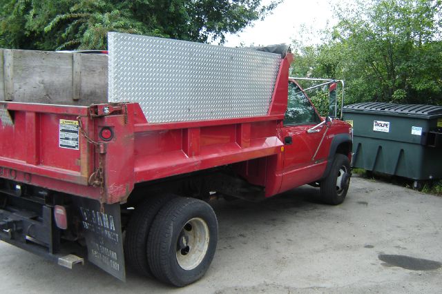 2000 Chevrolet K3500 Lariat - Crew Cab 4x4 Cap