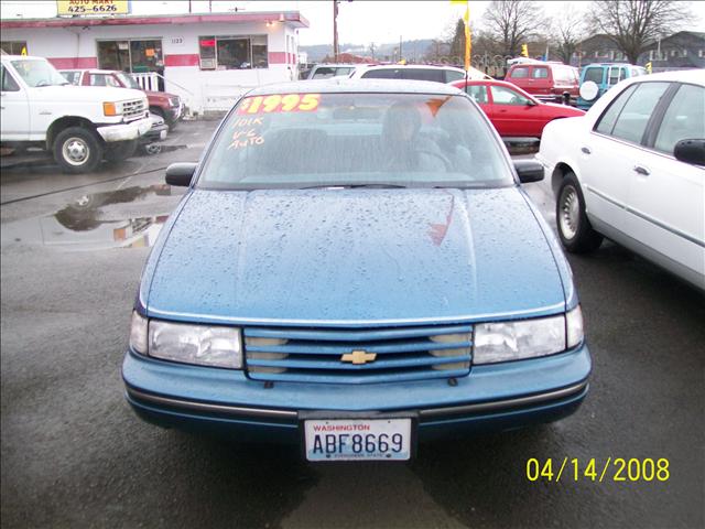 1991 Chevrolet Lumina Base