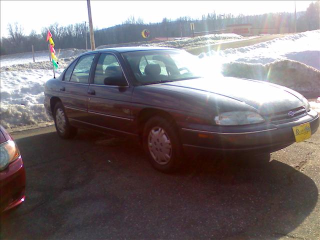 1995 Chevrolet Lumina Base