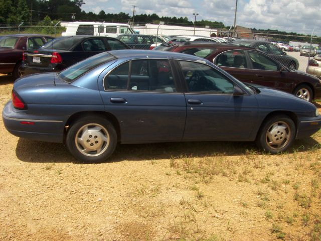 1995 Chevrolet Lumina 3.2 Sedan 4dr