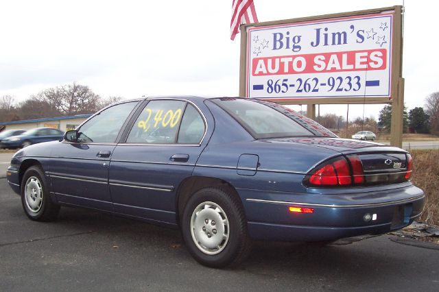 1995 Chevrolet Lumina 3.2 Sedan 4dr