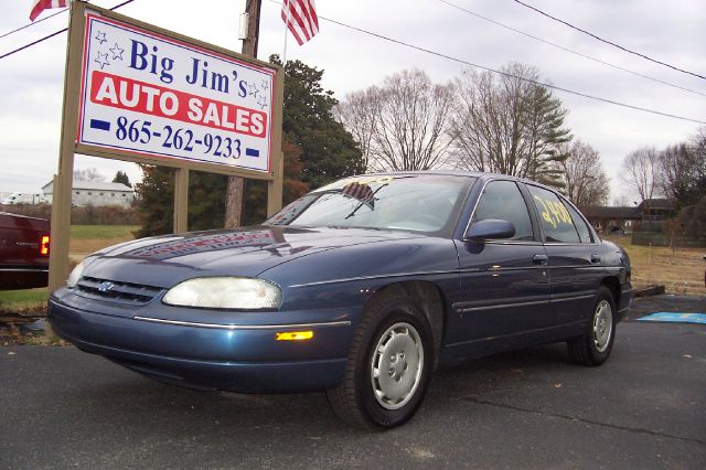 1995 Chevrolet Lumina 3.2 Sedan 4dr