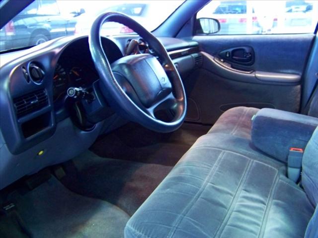 1995 Chevrolet Lumina Base