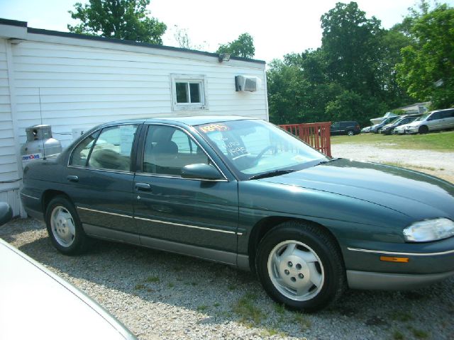 1995 Chevrolet Lumina 3.2 Sedan 4dr