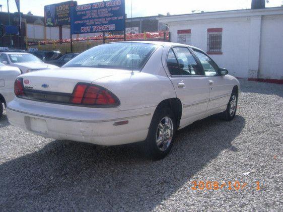 1995 Chevrolet Lumina Base