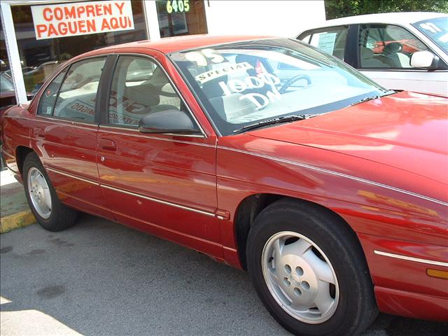 1995 Chevrolet Lumina Base