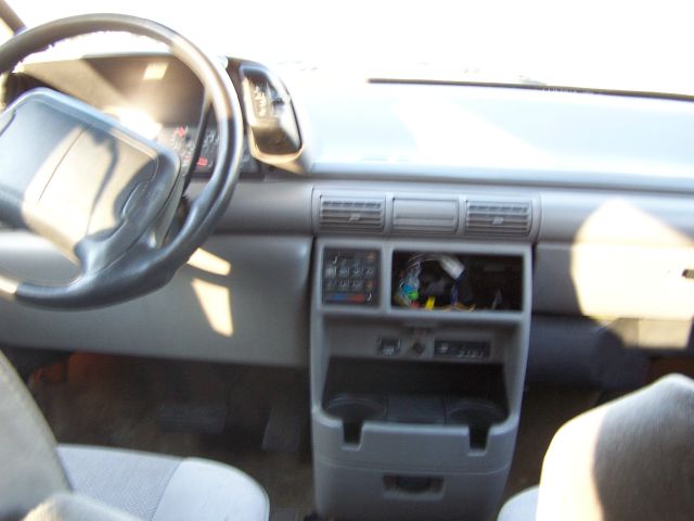 1995 Chevrolet Lumina Base