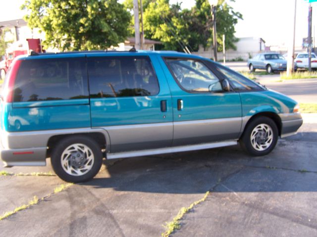 1995 Chevrolet Lumina Base