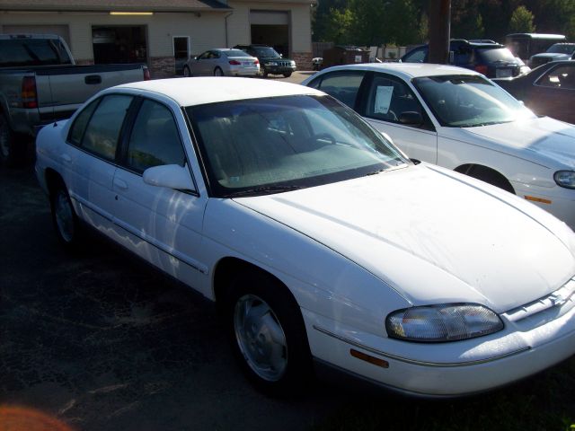 1995 Chevrolet Lumina Unknown