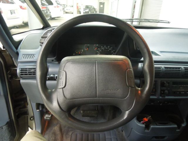 1996 Chevrolet Lumina Base