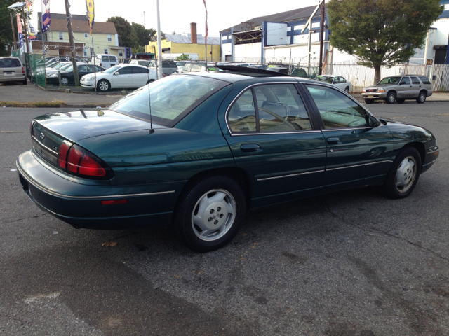 1999 Chevrolet Lumina Touring W/nav.sys