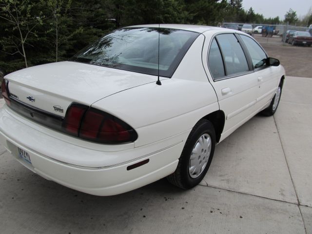 2001 Chevrolet Lumina Base