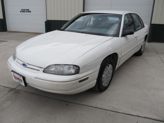 2001 Chevrolet Lumina Base