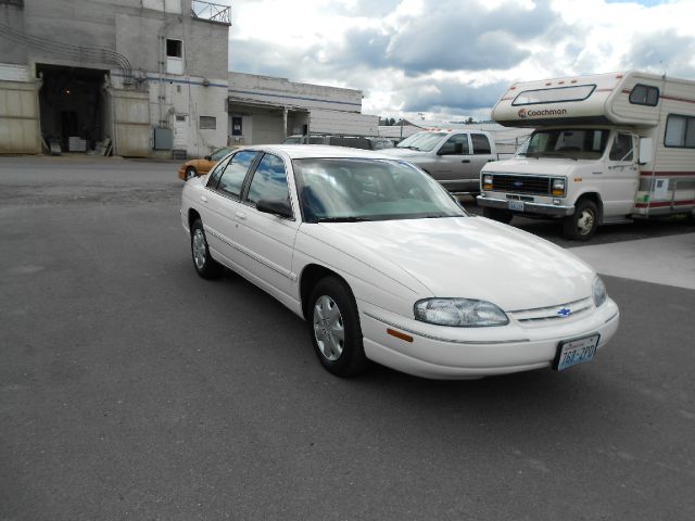 2001 Chevrolet Lumina Touring - New Tires