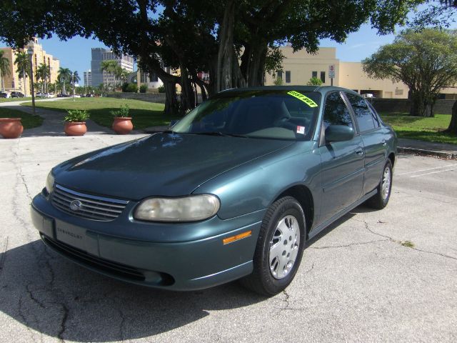 1997 Chevrolet Malibu Base