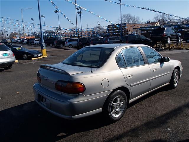 1998 Chevrolet Malibu Base