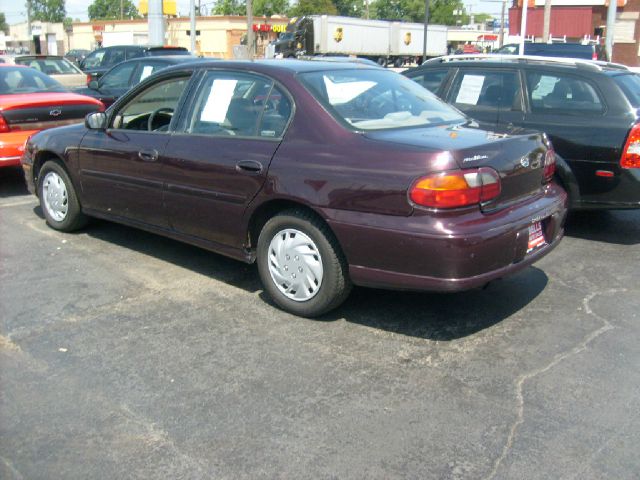 1999 Chevrolet Malibu Base