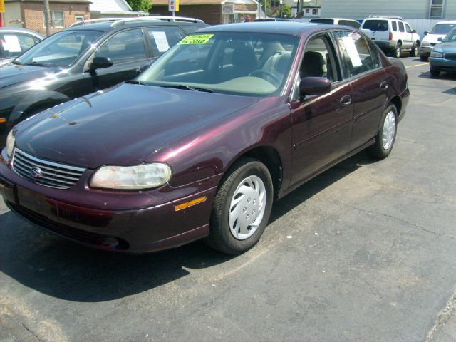 1999 Chevrolet Malibu Base