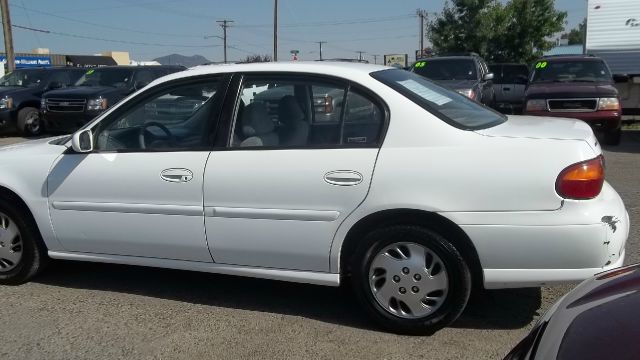 1999 Chevrolet Malibu Base