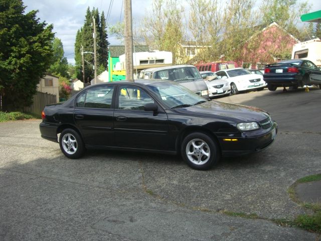 2000 Chevrolet Malibu Base