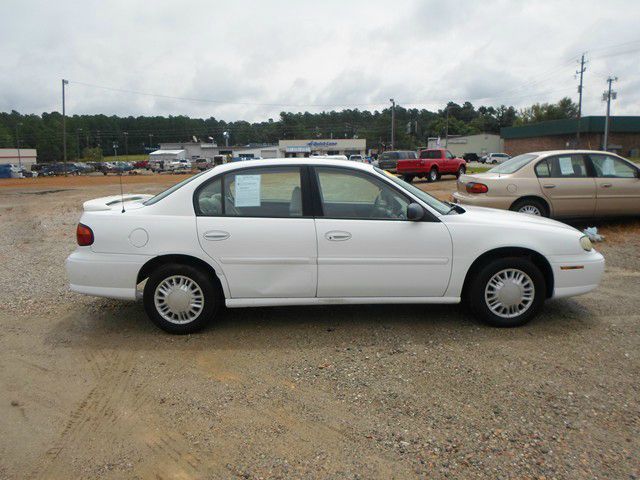 2000 Chevrolet Malibu Base