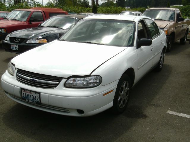 2001 Chevrolet Malibu Base