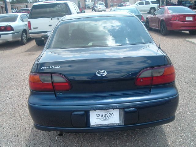 2001 Chevrolet Malibu Base