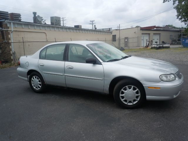 2001 Chevrolet Malibu Base